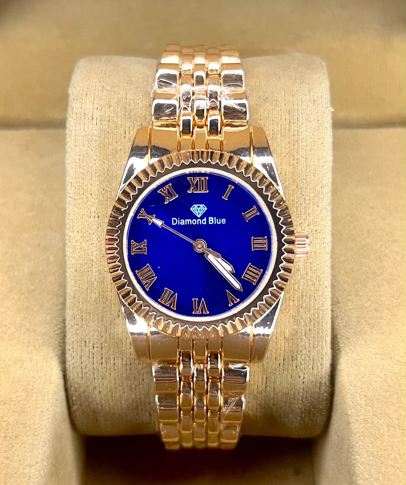 Diamond Blue Ladies