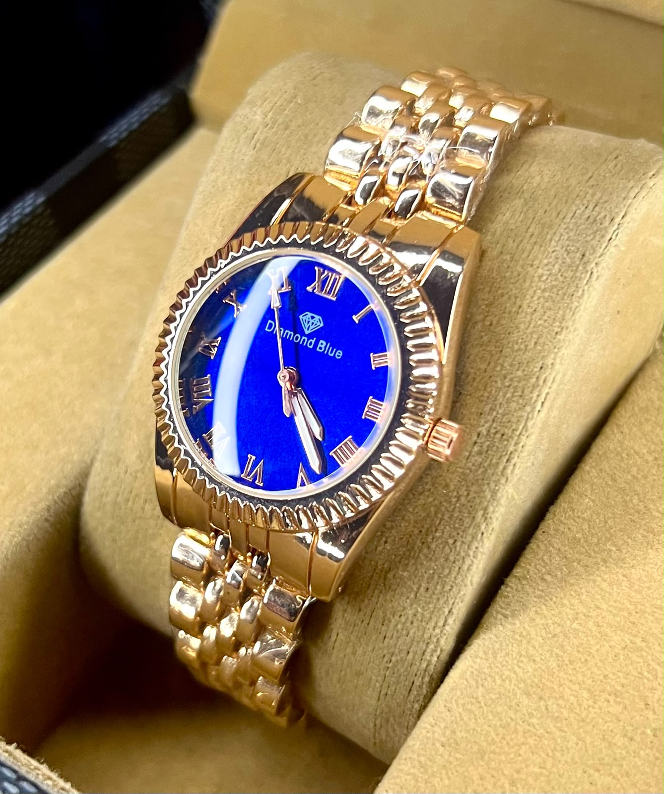 Diamond Blue Ladies - Image 2